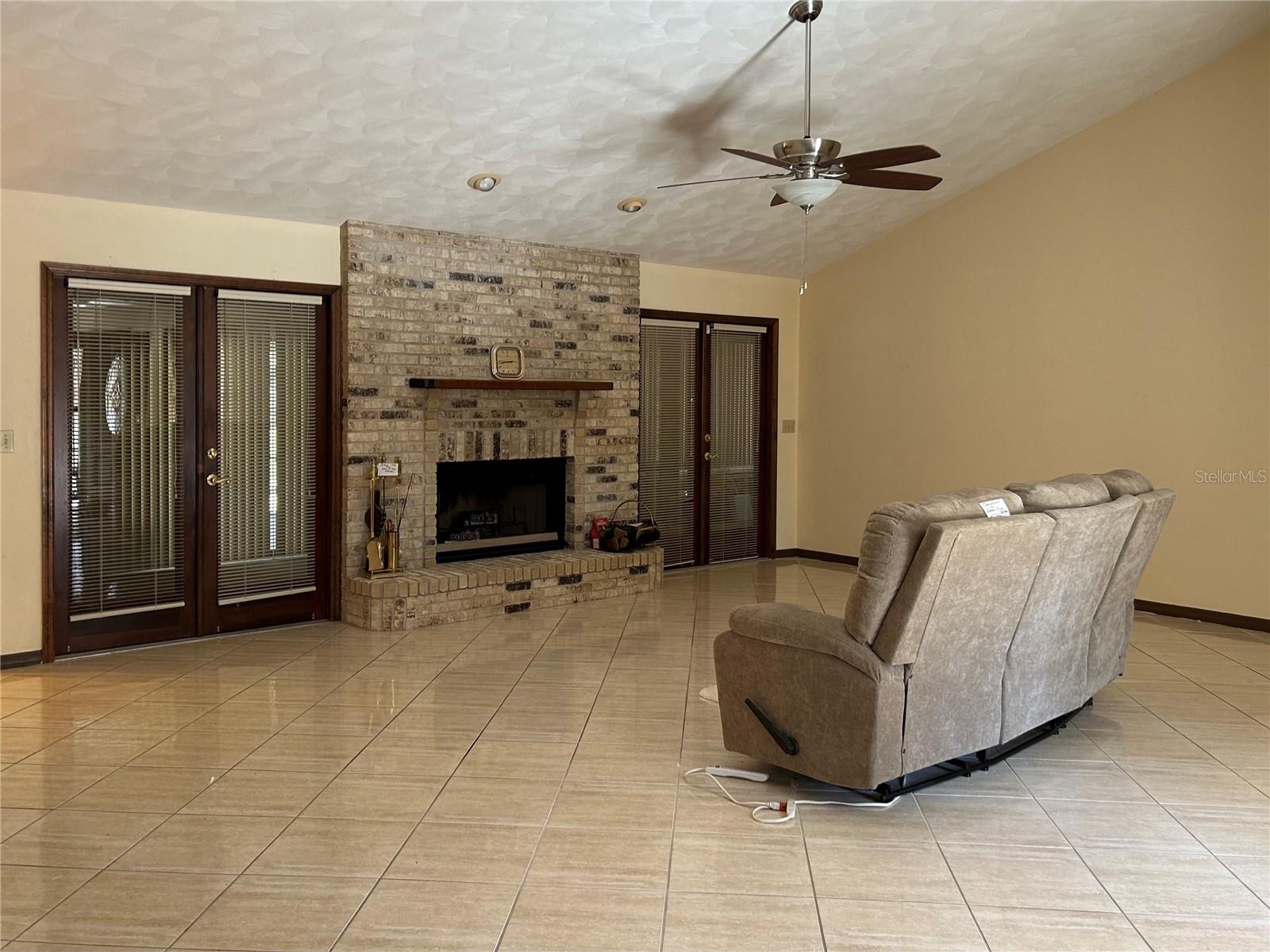 BREAKAWAY TRAILS PH 01 UNIT 01 - Residential