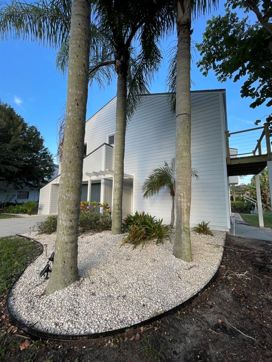 SEASIDE POINT - Residential Lease