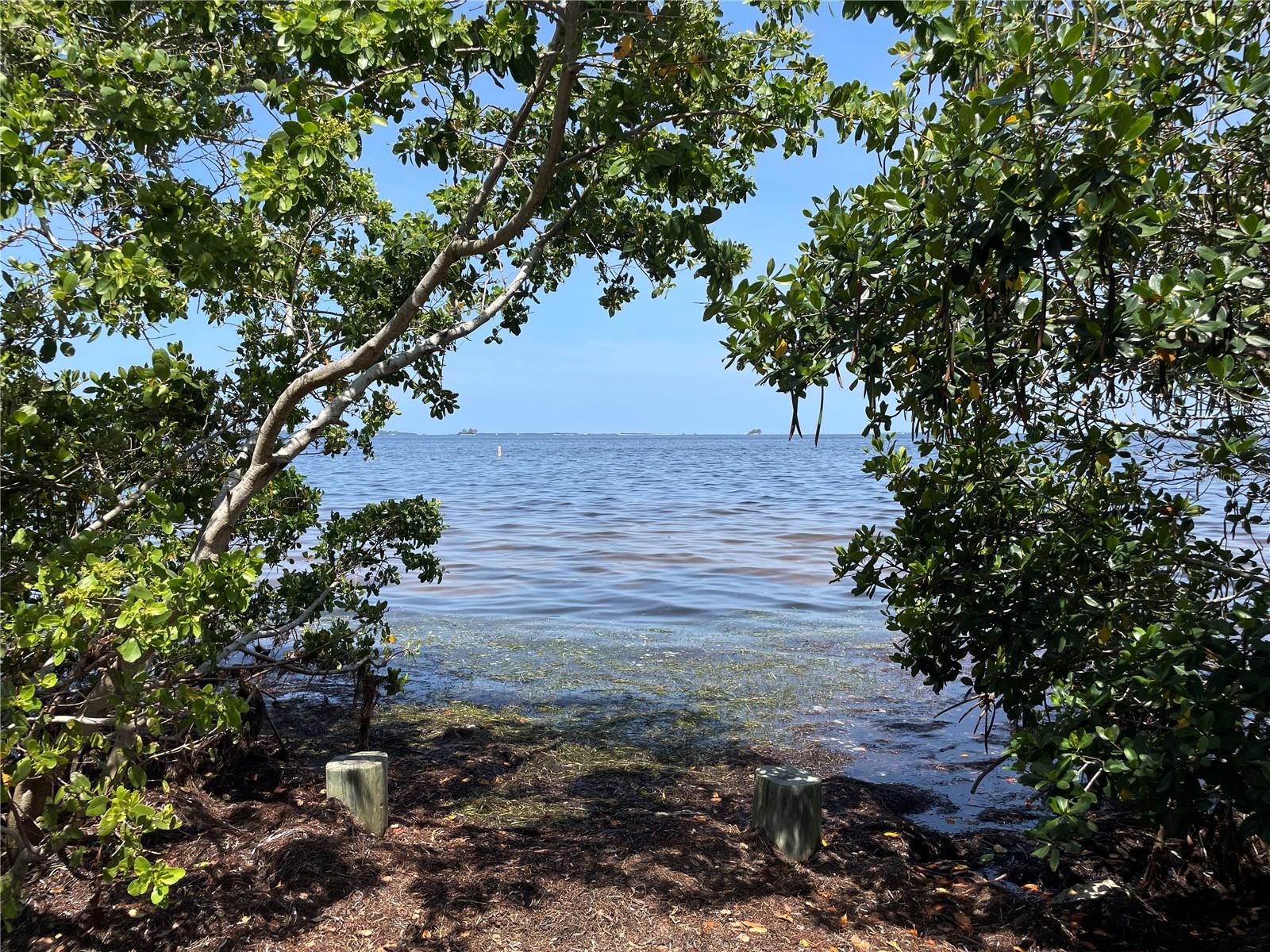 SEASIDE POINT - Residential Lease