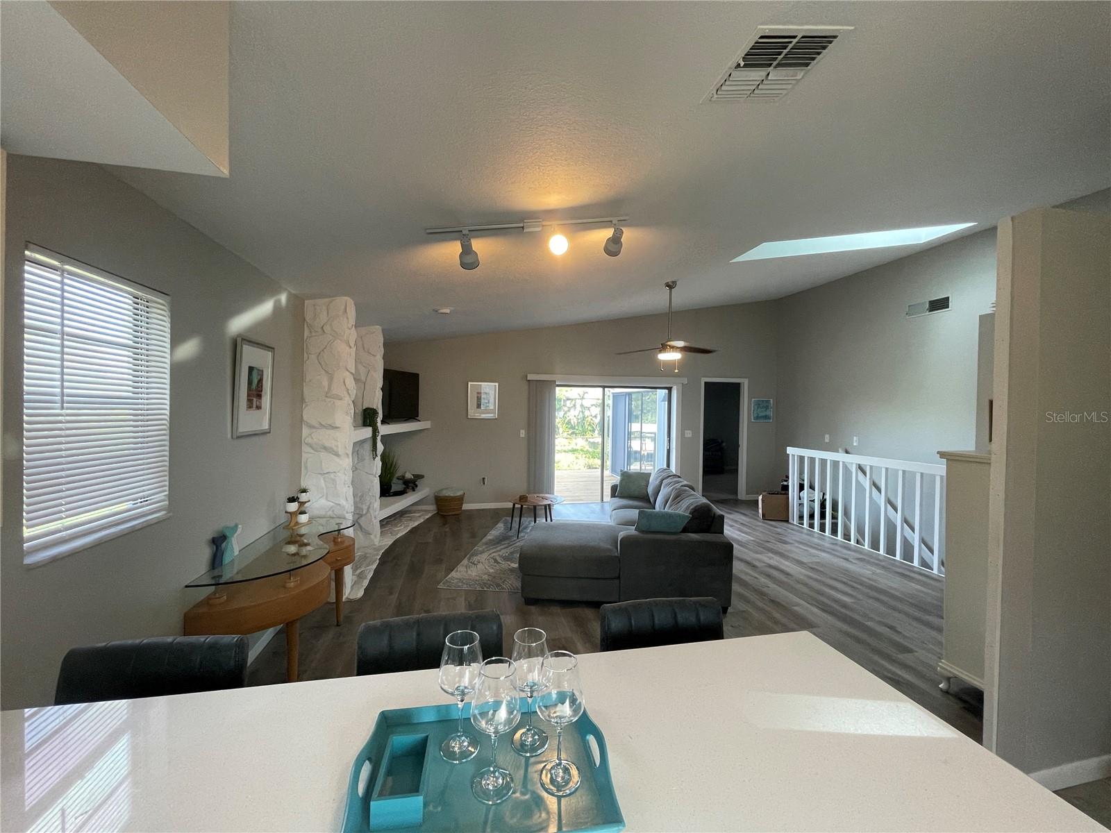 SEASIDE POINT - Residential Lease