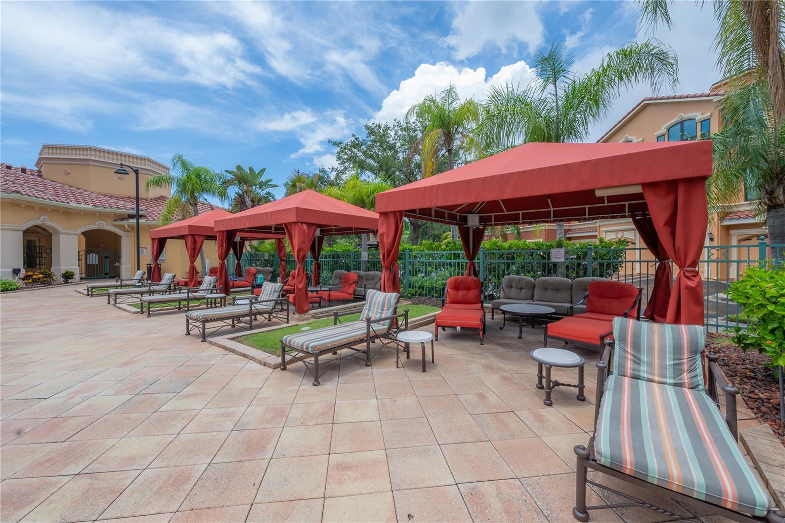 GRAND BELLAGIO AT BAYWATCH CONDO THE - Residential