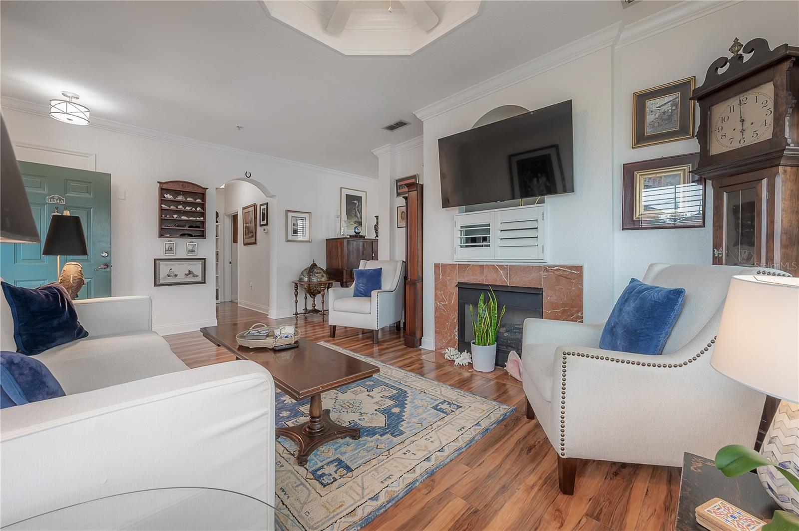 GRAND BELLAGIO AT BAYWATCH CONDO THE - Residential