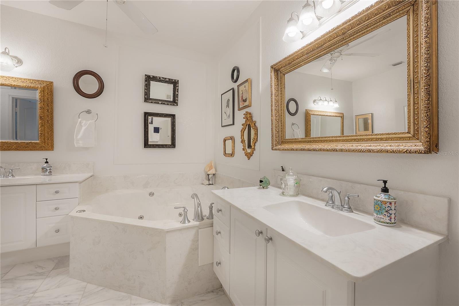 GRAND BELLAGIO AT BAYWATCH CONDO THE - Residential