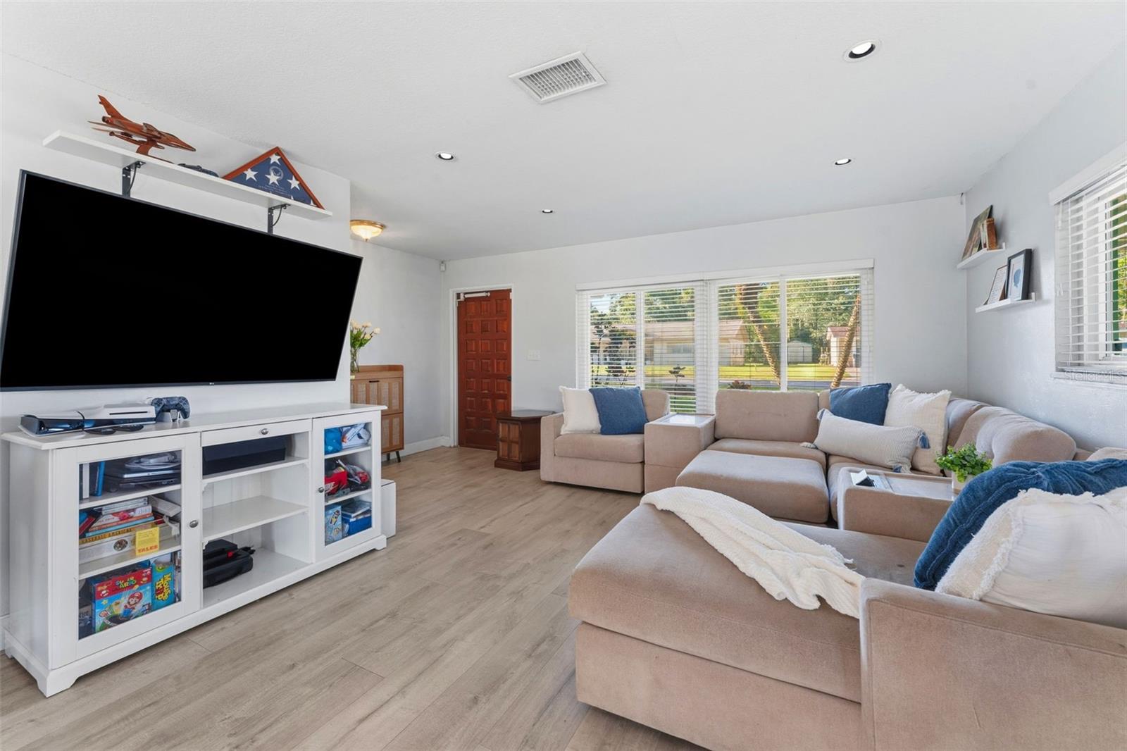 UNPLATTED - Residential