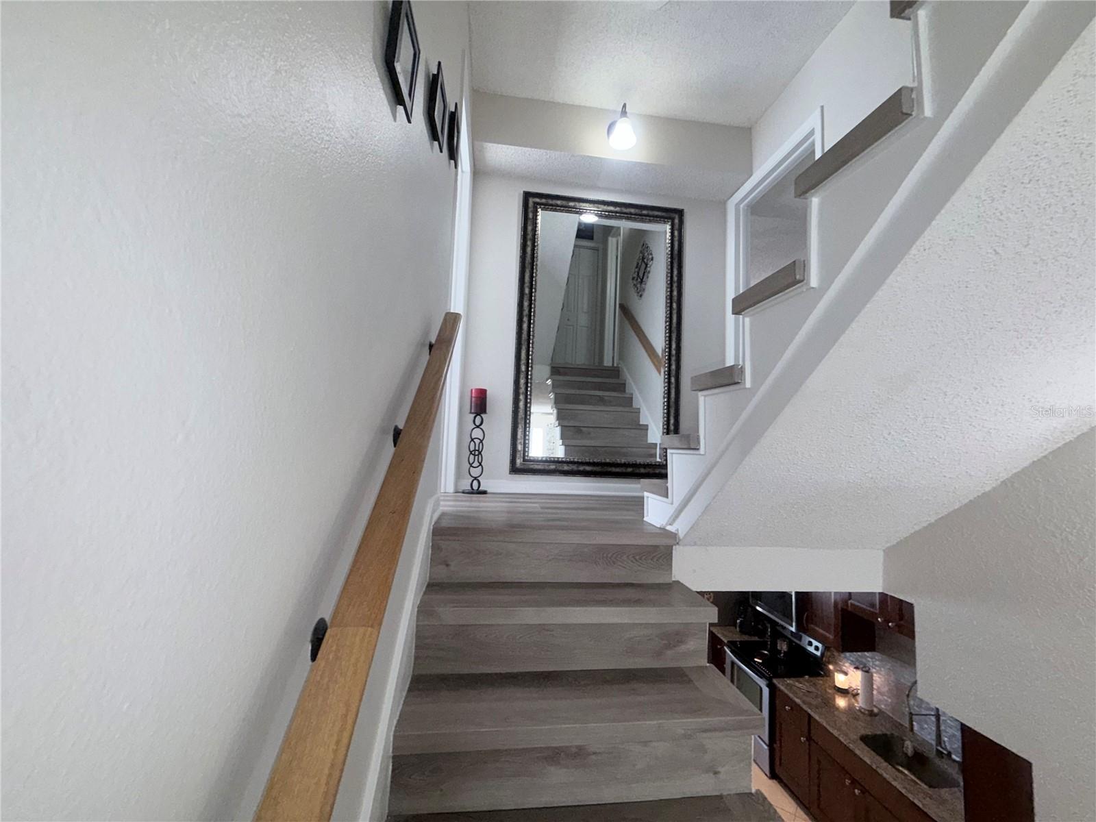 TOWNN COUNTRY VILLAS A CONDO - Residential