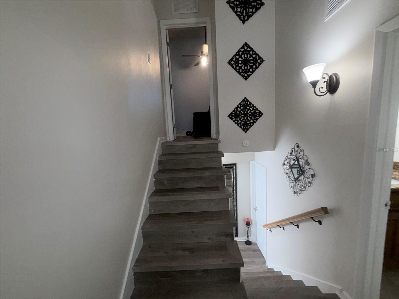 TOWNN COUNTRY VILLAS A CONDO - Residential