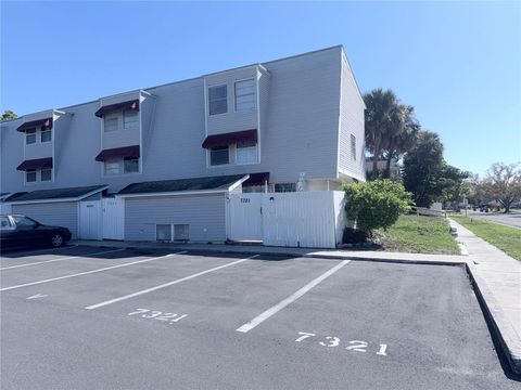 Photo of 7321 Jackson Springs Road, Tampa, FL 33634 (MLS # TB8489801)