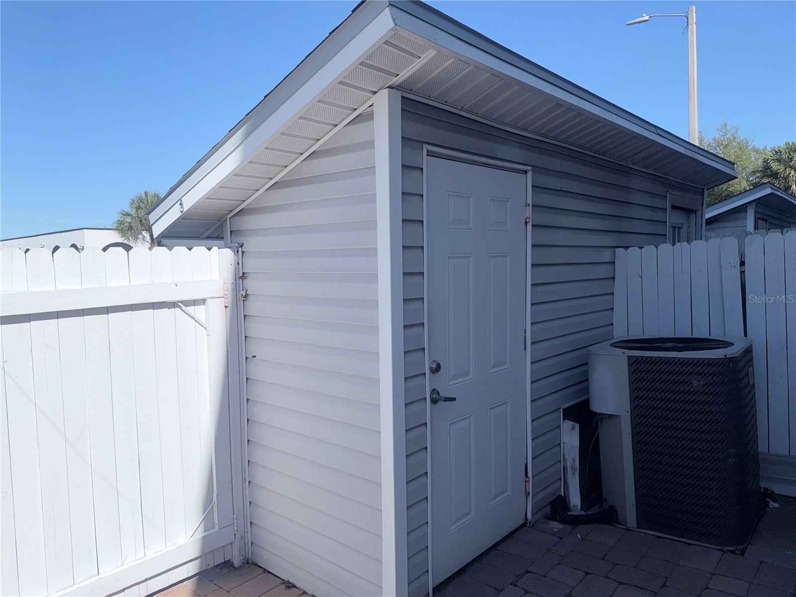 TOWNN COUNTRY VILLAS A CONDO - Residential