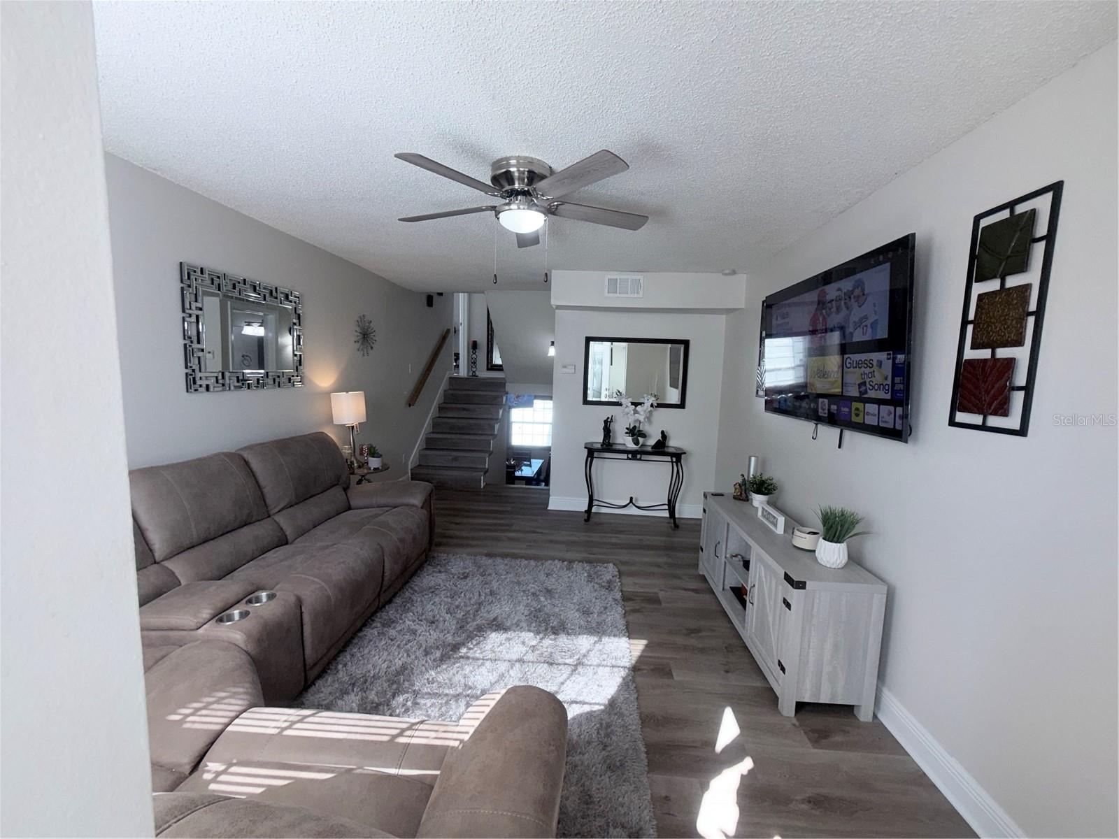 TOWNN COUNTRY VILLAS A CONDO - Residential