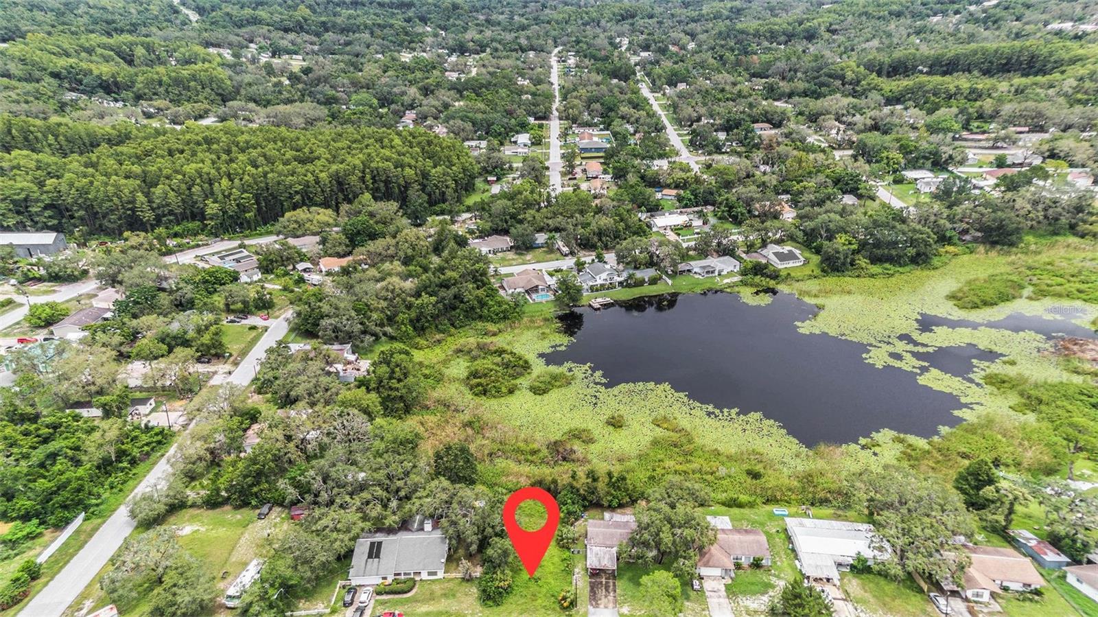 MOON LAKE ESTATES - Land