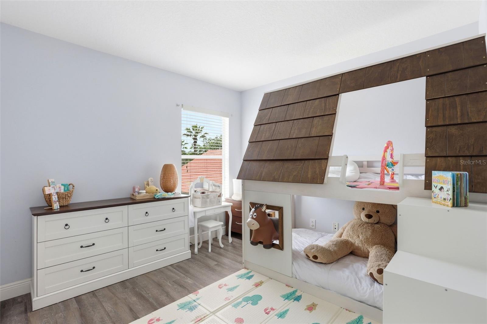 AVIANA PH 01 - Residential