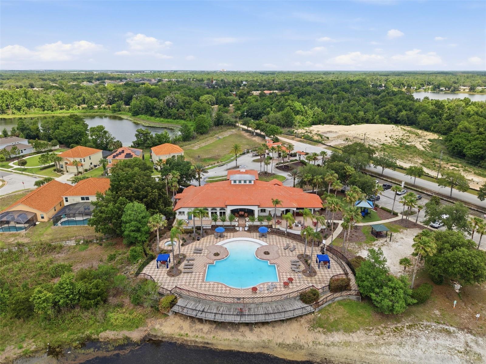 AVIANA PH 01 - Residential