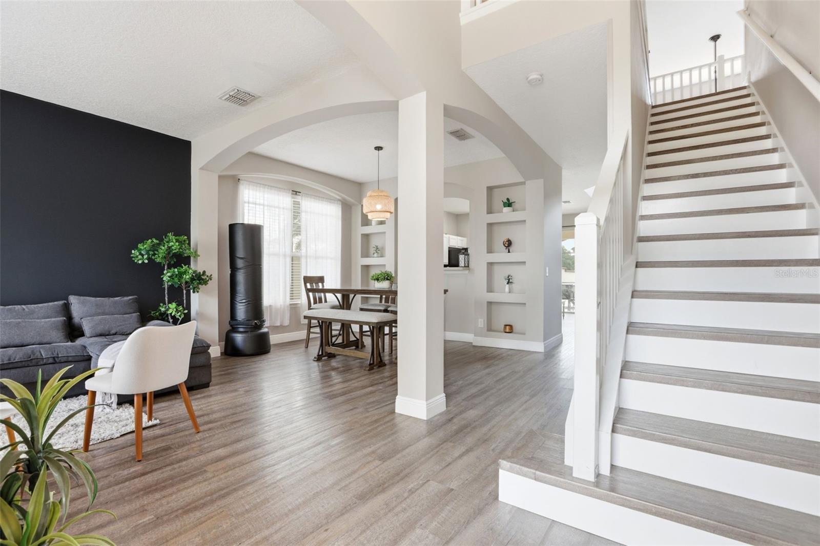 AVIANA PH 01 - Residential