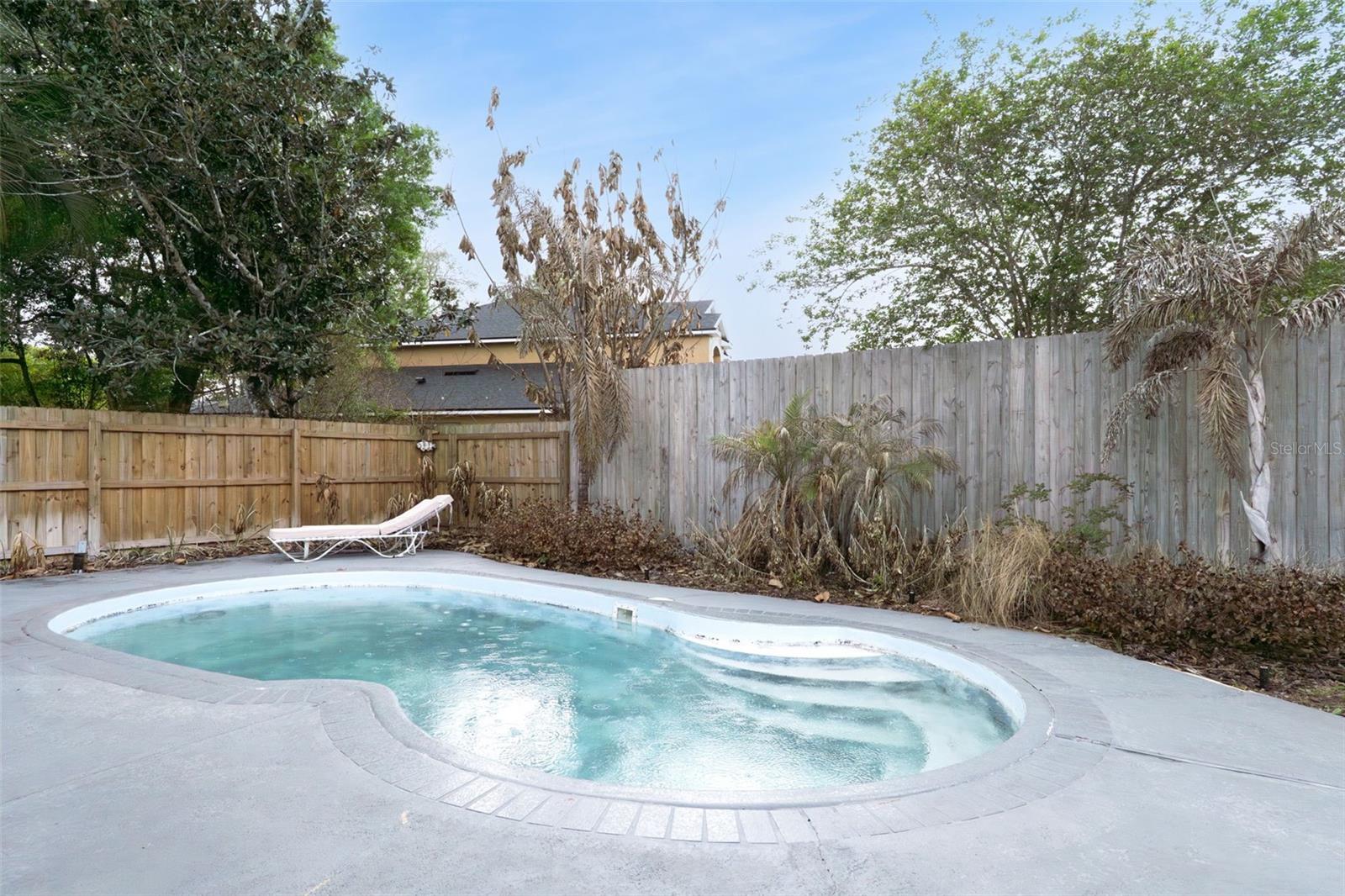 SANDALWOOD - Residential