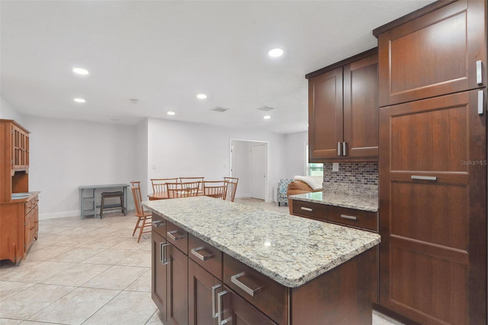 SANDALWOOD - Residential