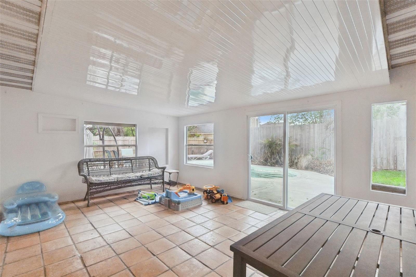 SANDALWOOD - Residential