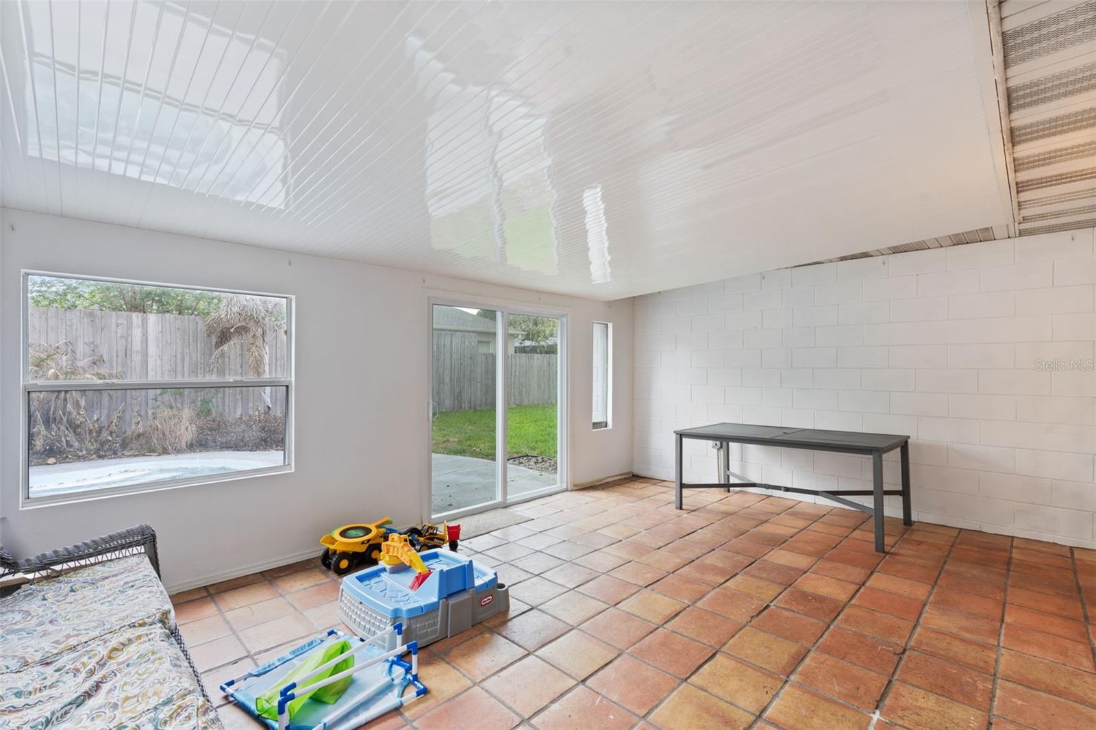 SANDALWOOD - Residential