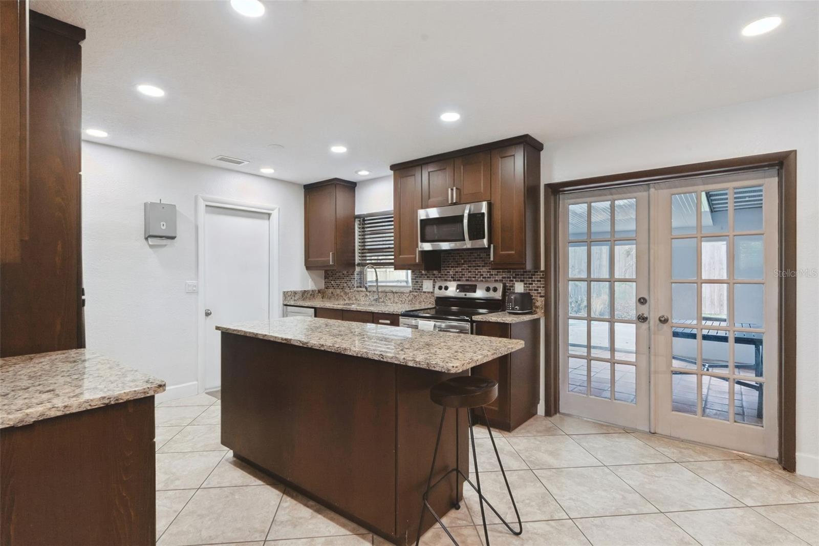 SANDALWOOD - Residential