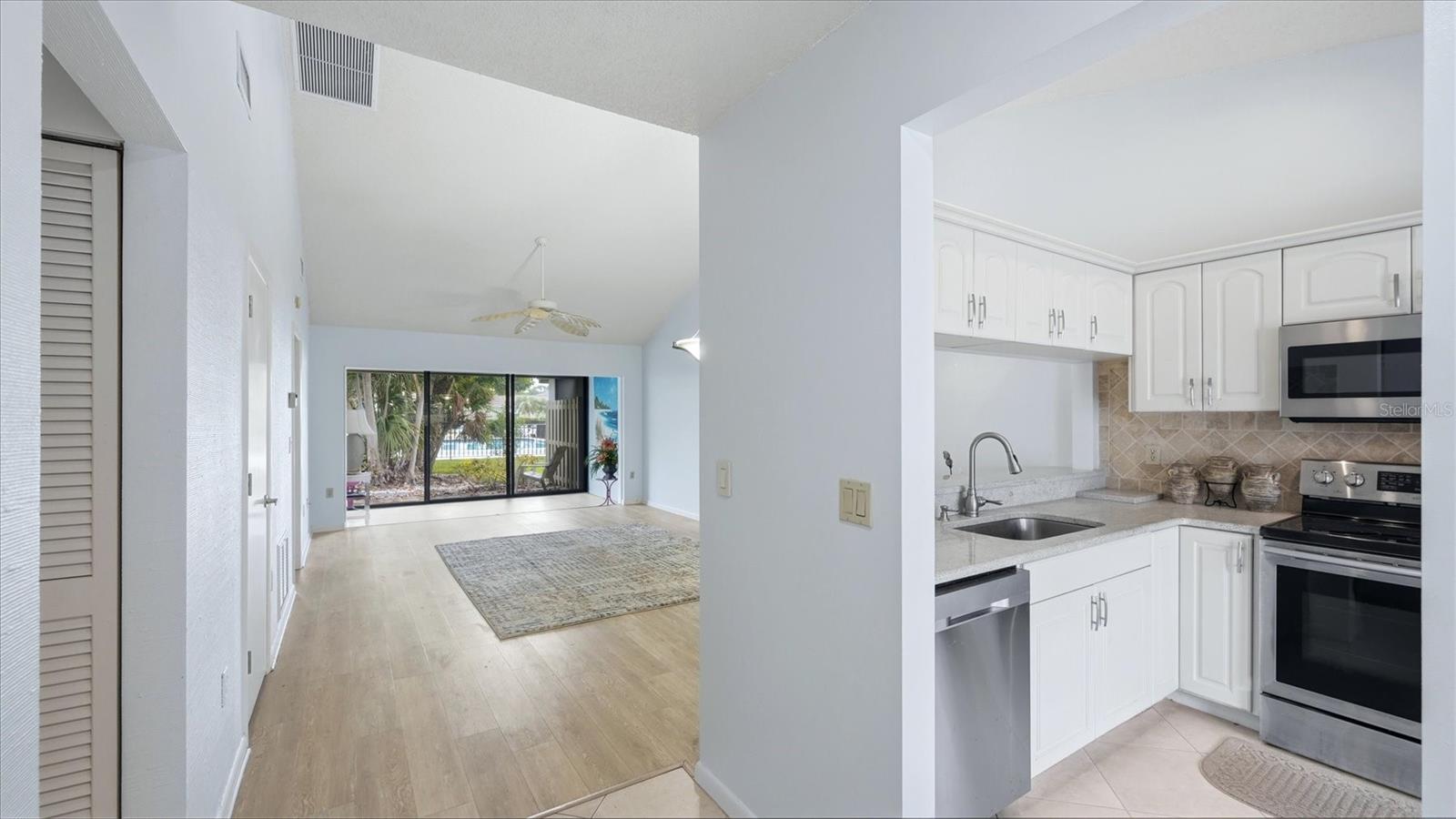 5350 MYRTLE 48