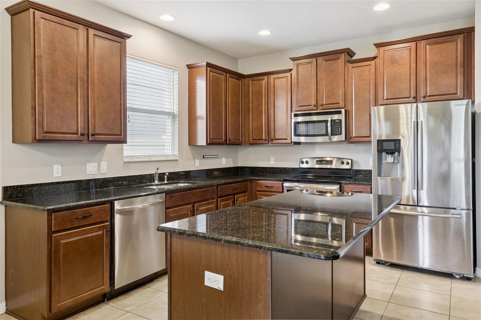 WATERSIDE POINTE PH 2B - Residential