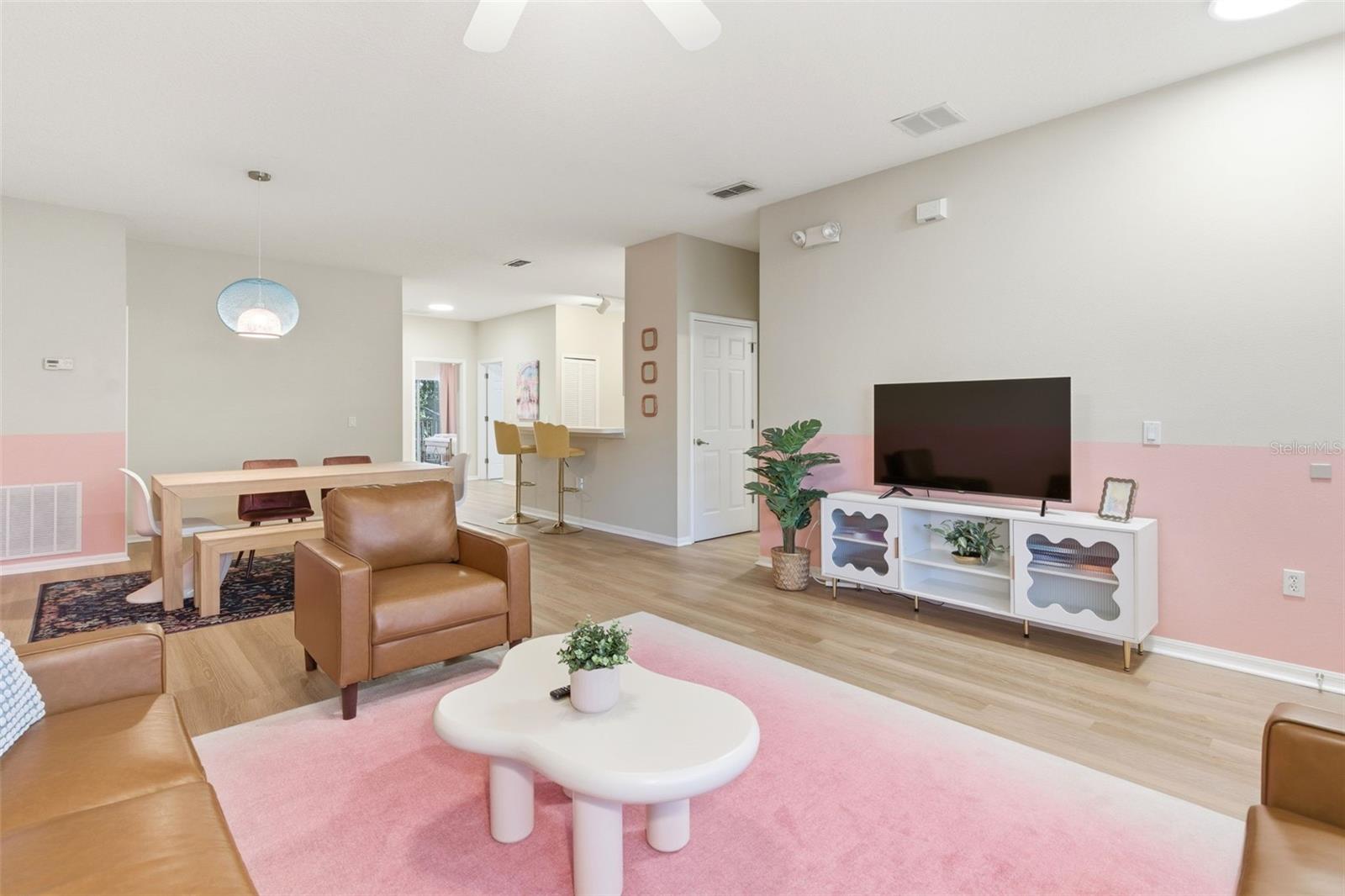 3119 SUN LAKE COURT B