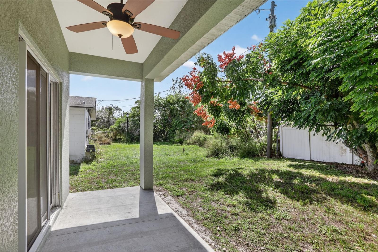 LONE PINES - Residential