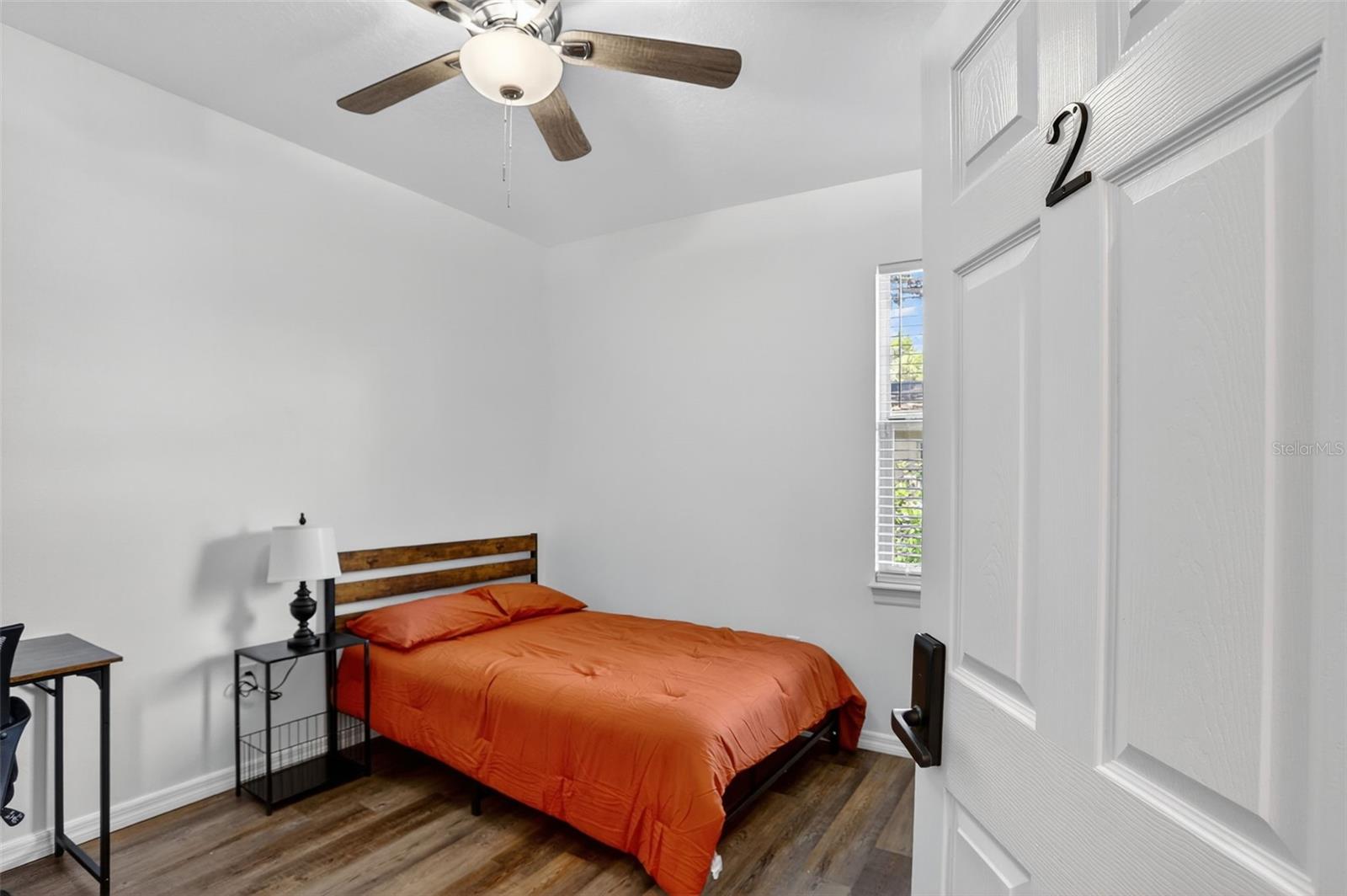 LONE PINES - Residential