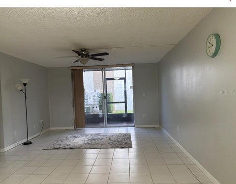 Property photo of 810 Oakgrove Drive 175, Brandon, FL 33510