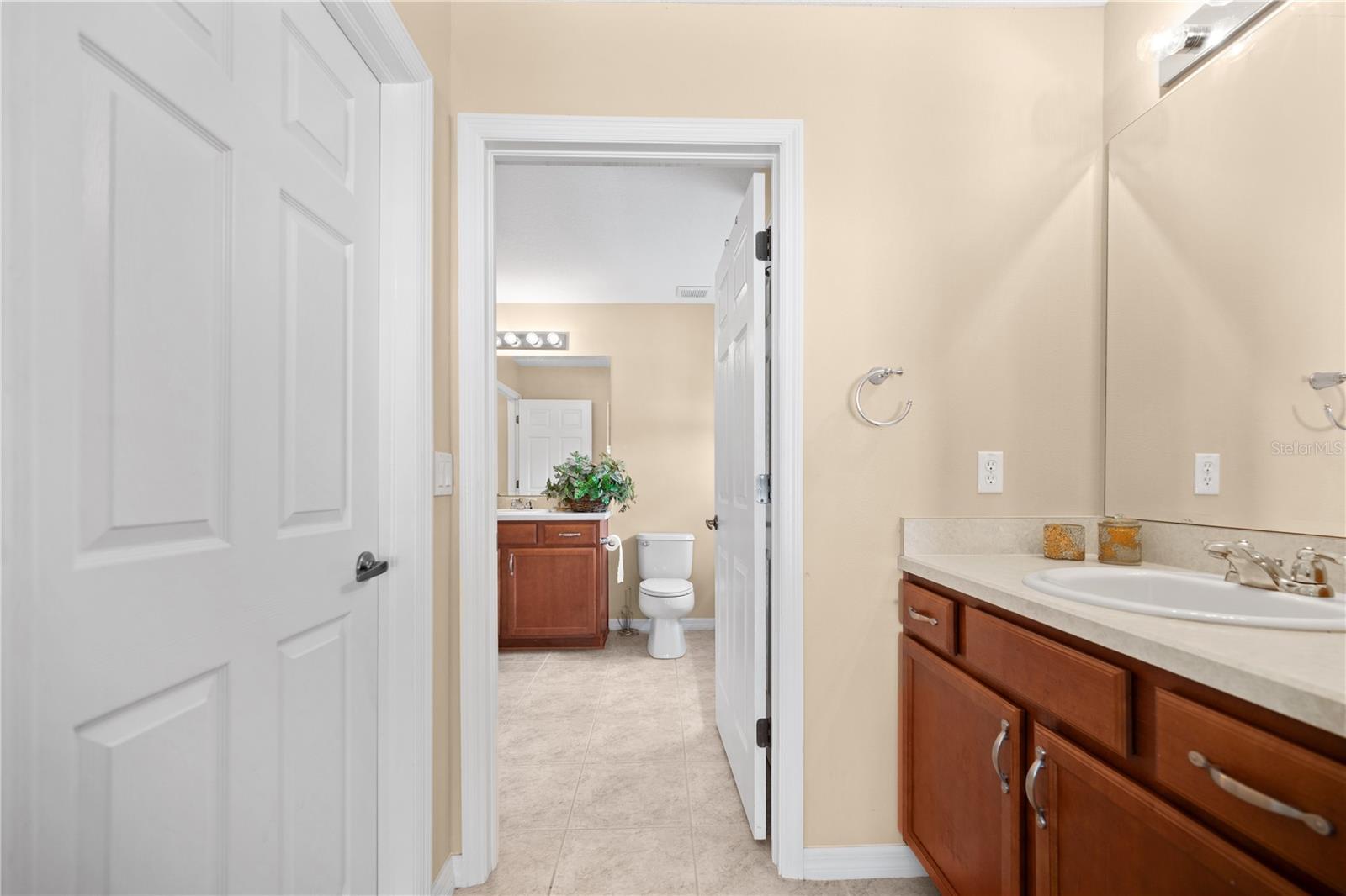 OAK LNDG - Residential