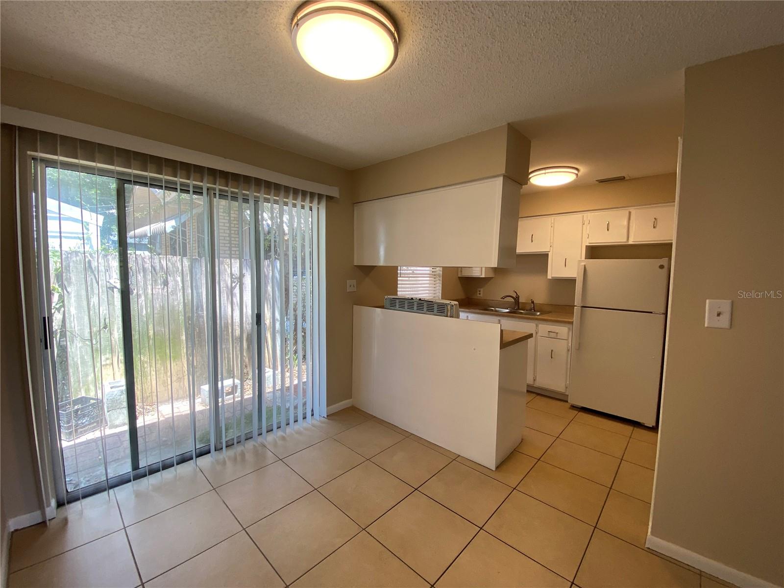 WEST HIGHLANDS - Residential Lease