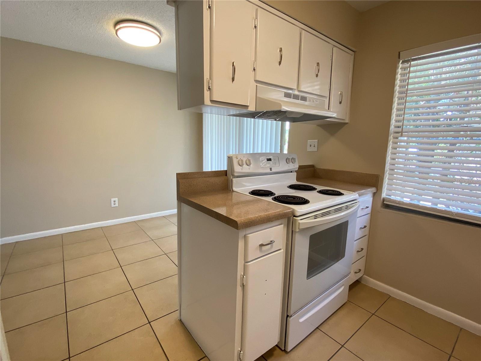 WEST HIGHLANDS - Residential Lease