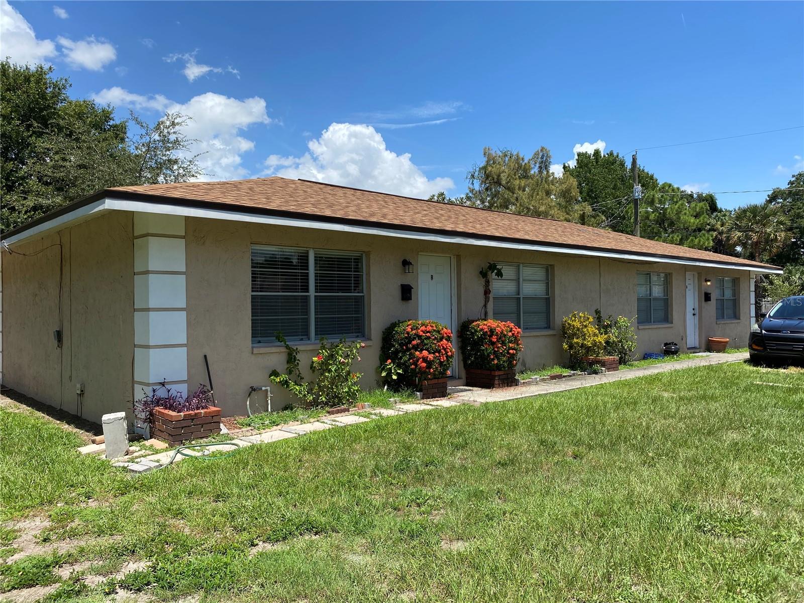 WEST HIGHLANDS - Residential Lease