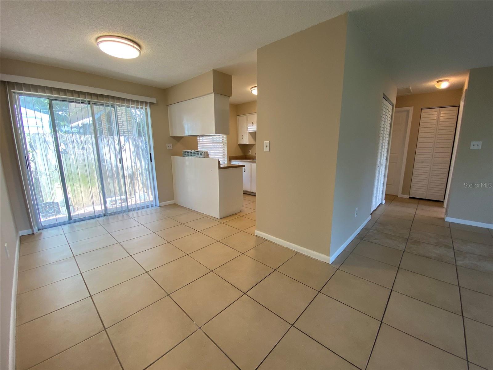 WEST HIGHLANDS - Residential Lease