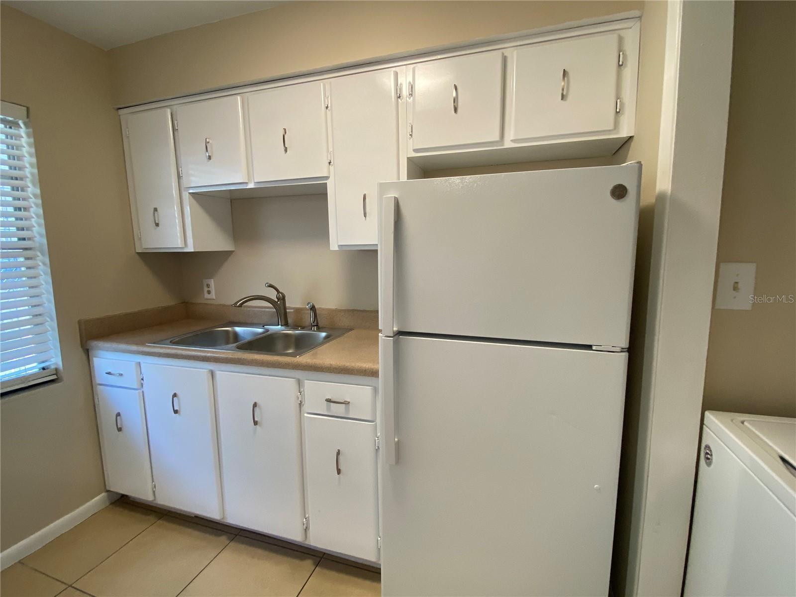 WEST HIGHLANDS - Residential Lease