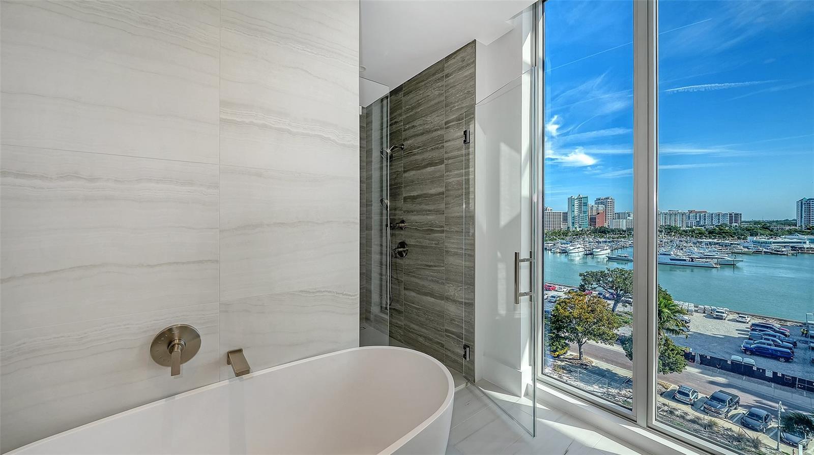 PENINSULA SARASOTA - Residential