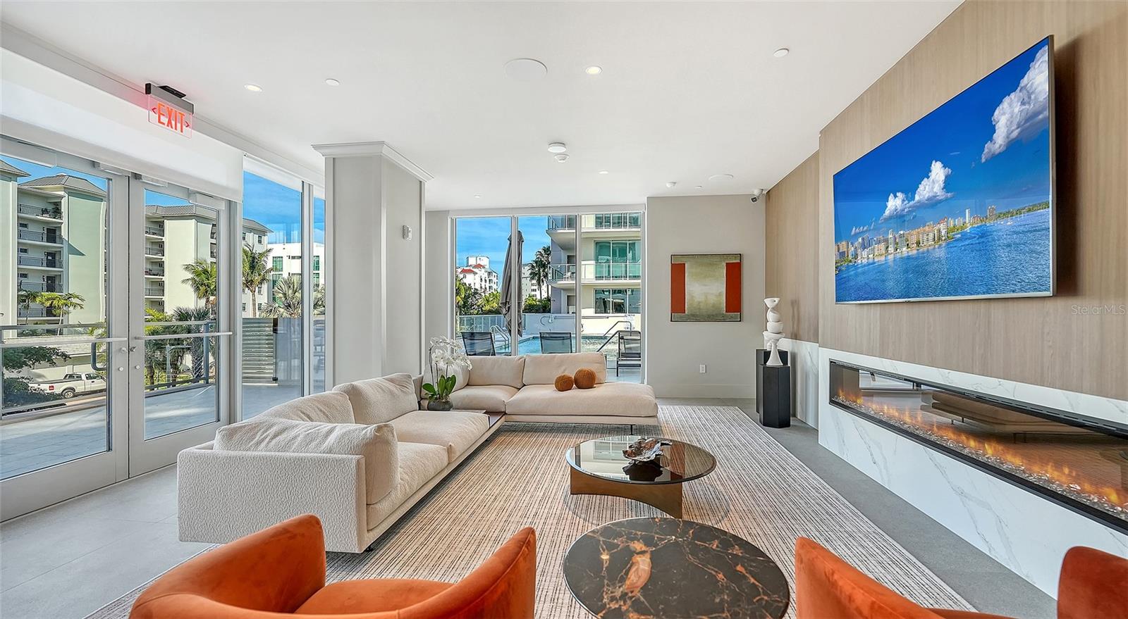 PENINSULA SARASOTA - Residential