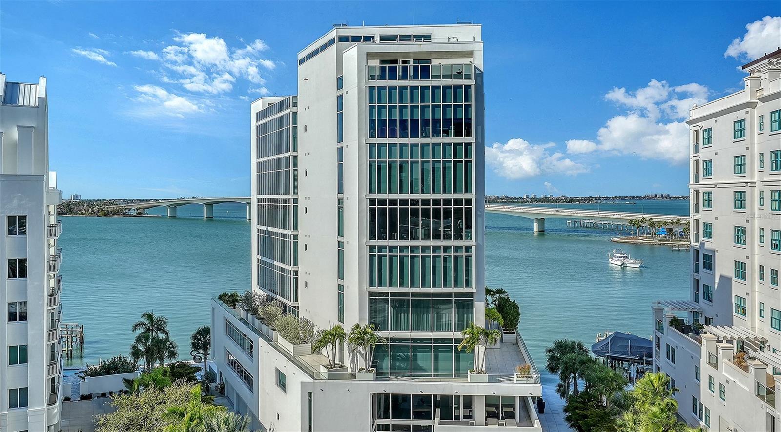 PENINSULA SARASOTA - Residential