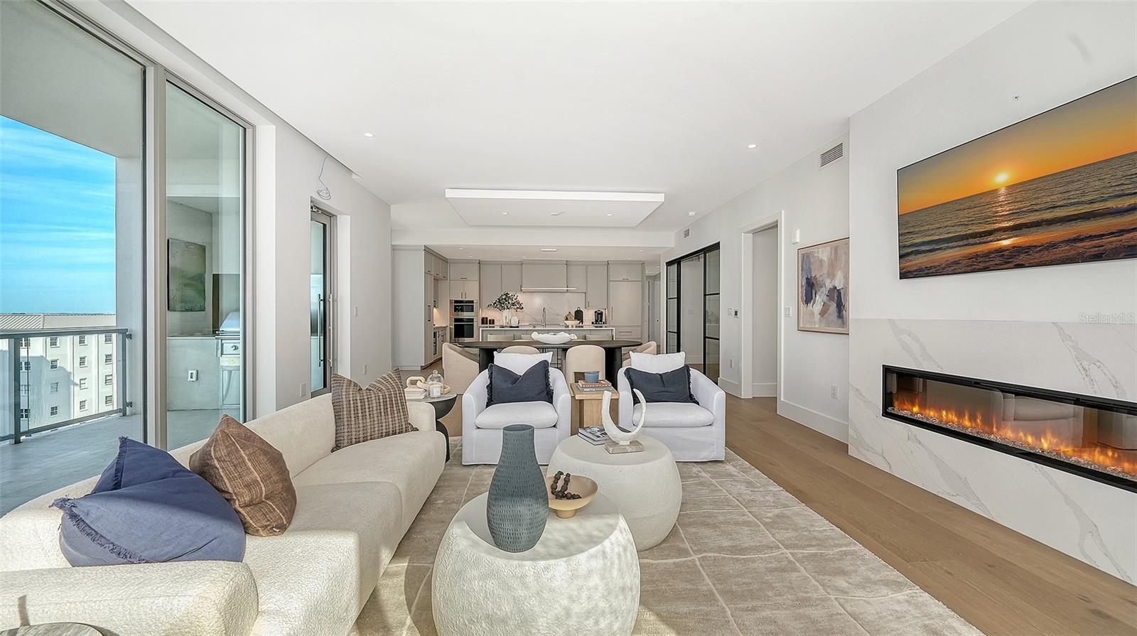 PENINSULA SARASOTA - Residential