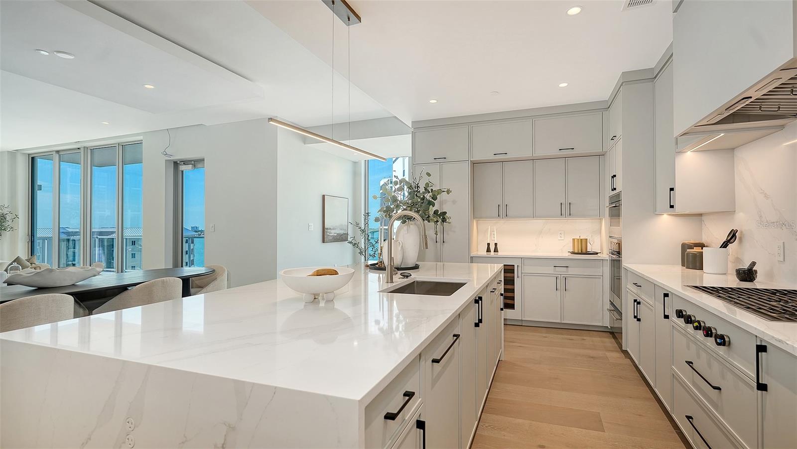 PENINSULA SARASOTA - Residential