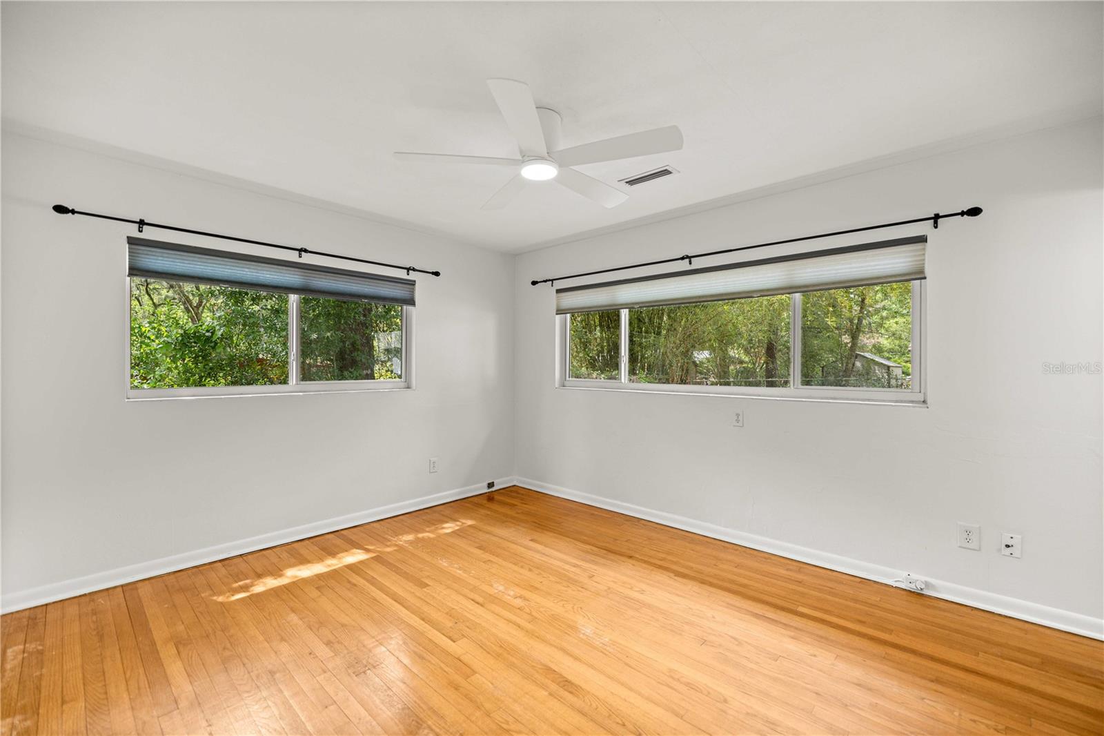 MASON MANOR - Residential