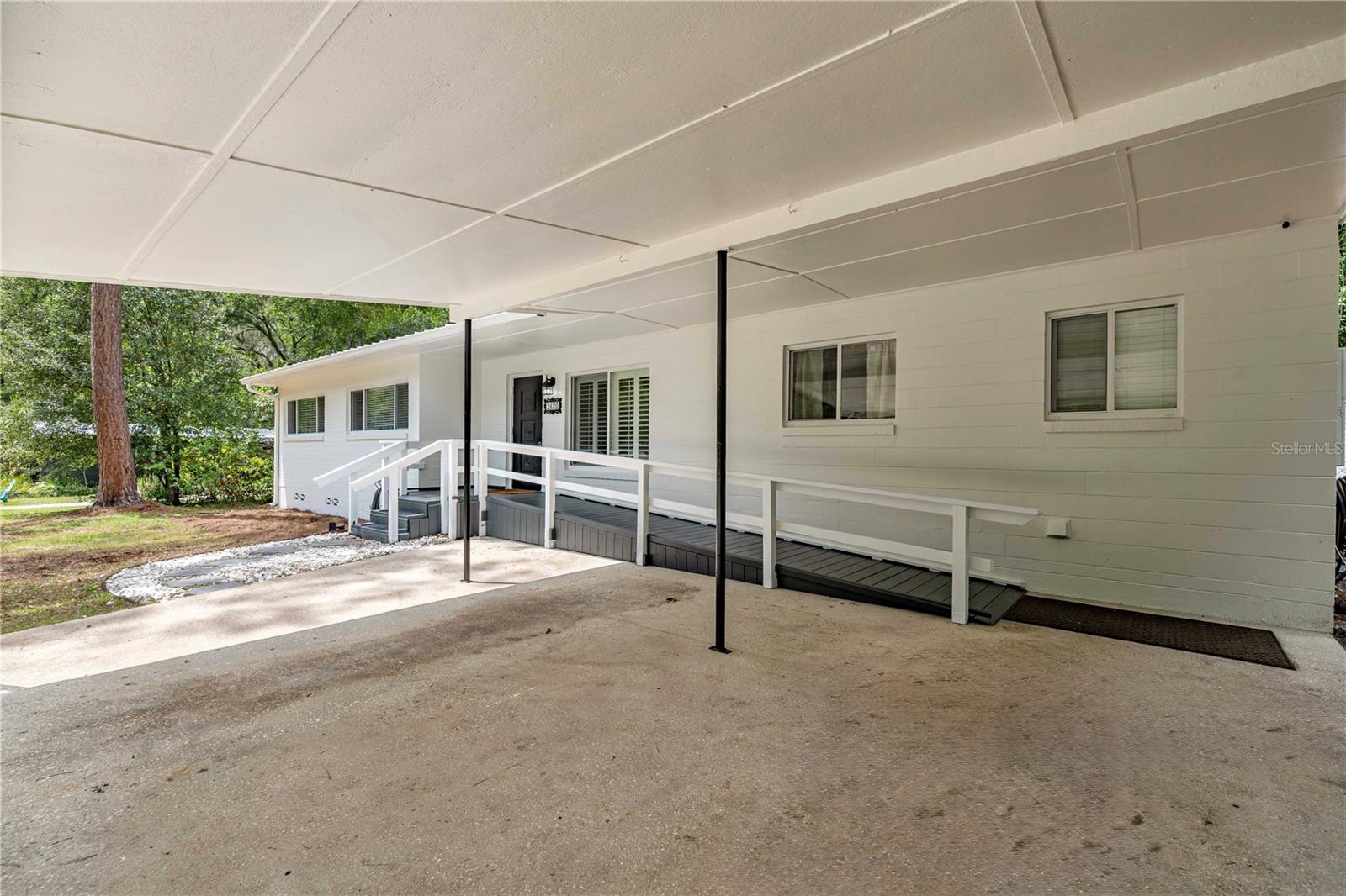 MASON MANOR - Residential