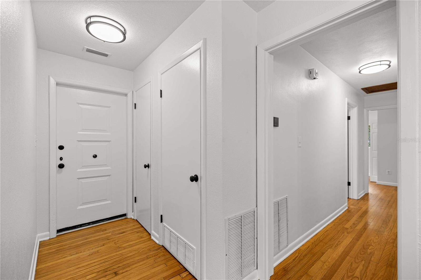 MASON MANOR - Residential
