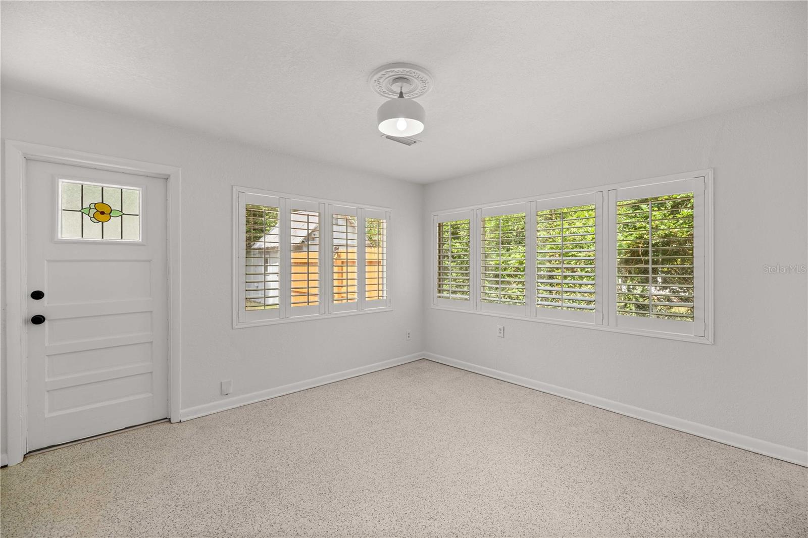 MASON MANOR - Residential