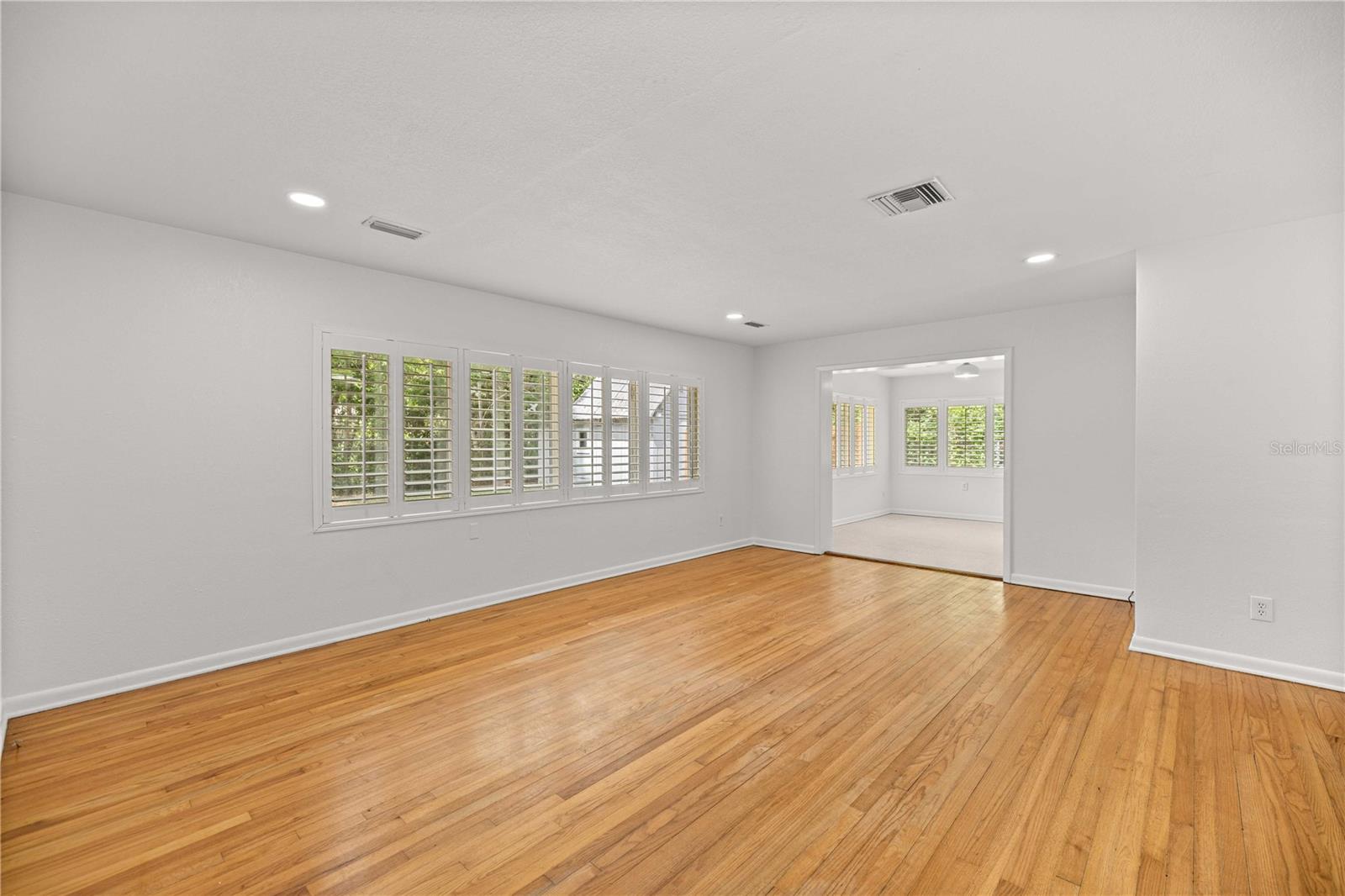 MASON MANOR - Residential