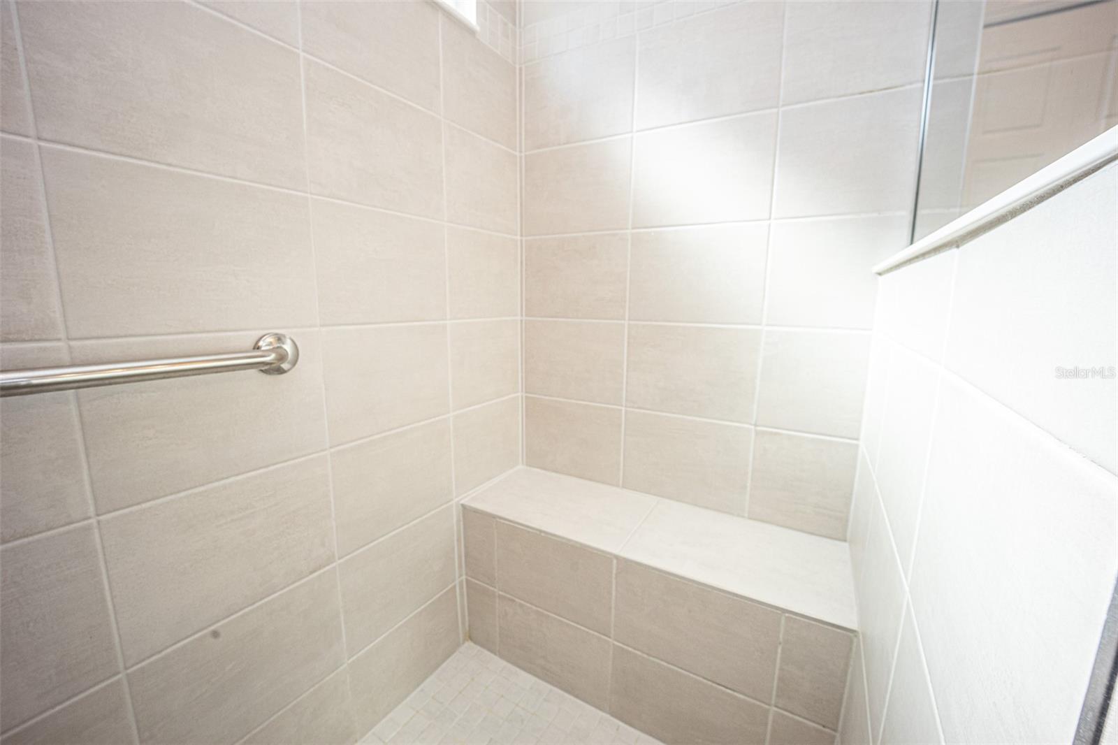 SOUTHERN OAKS UN #77 - Residential Lease