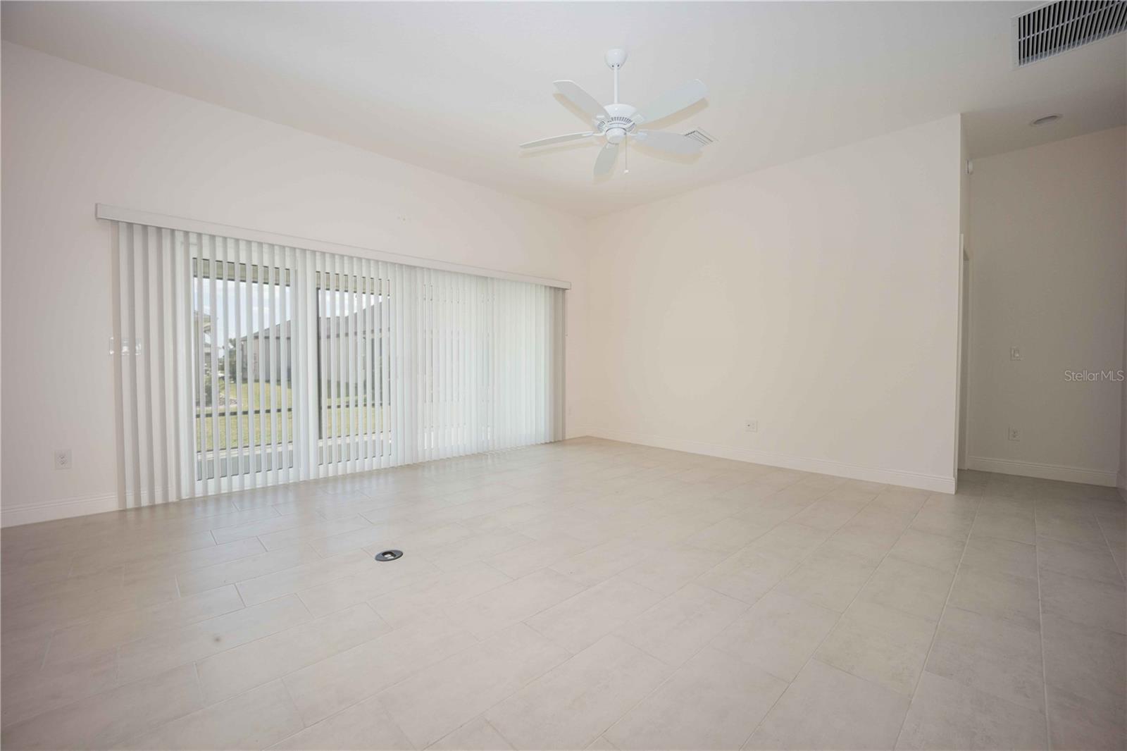 SOUTHERN OAKS UN #77 - Residential Lease