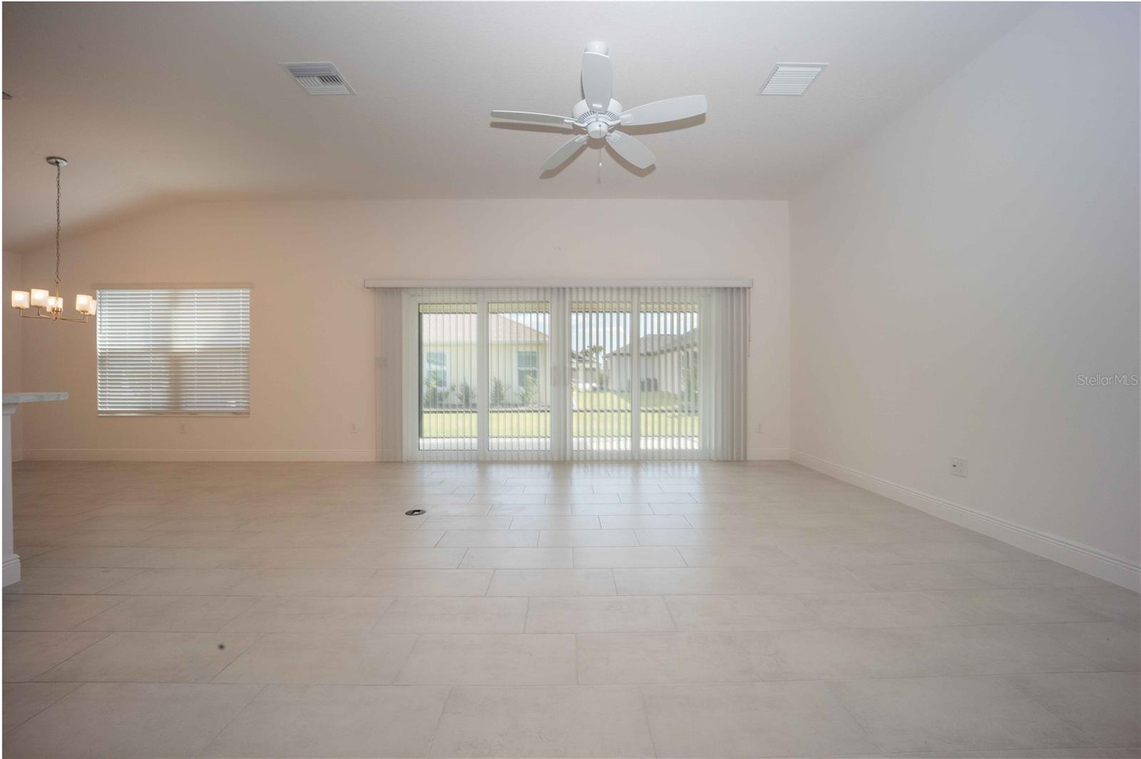 SOUTHERN OAKS UN #77 - Residential Lease