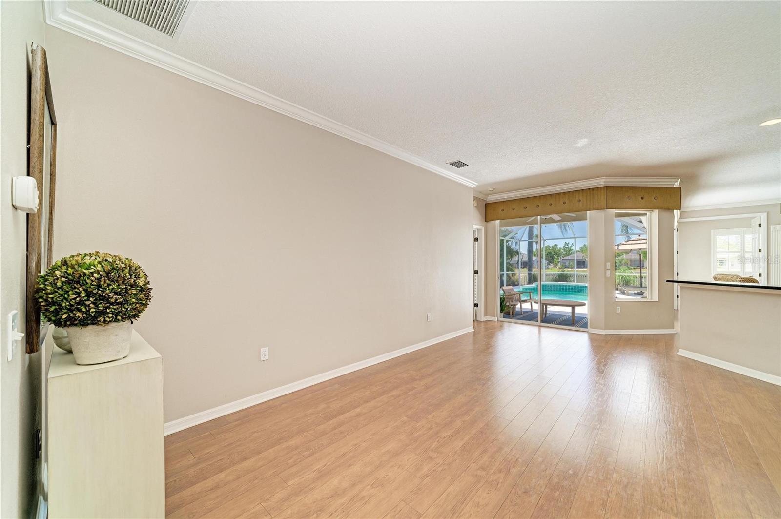 RIVERWALK VILLAGE CYPRESS BANKS SP H - Residential
