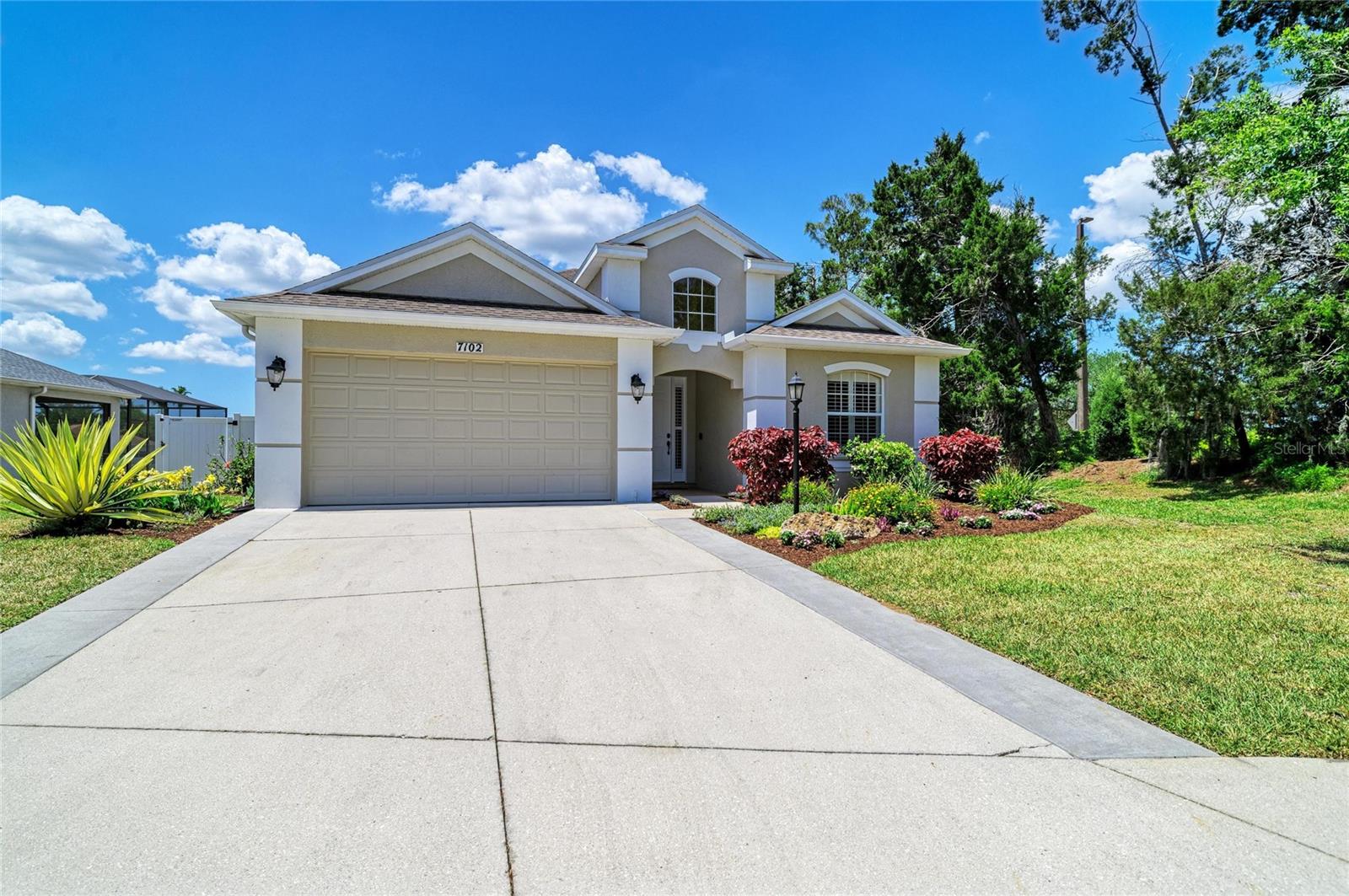 7102 BLUEBELL COURT