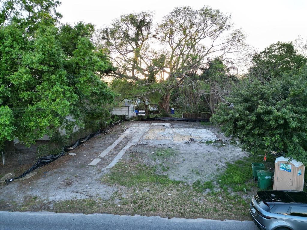 Photo of 10104 N 21st Street, Tampa, FL 33612 (MLS # O6391332)